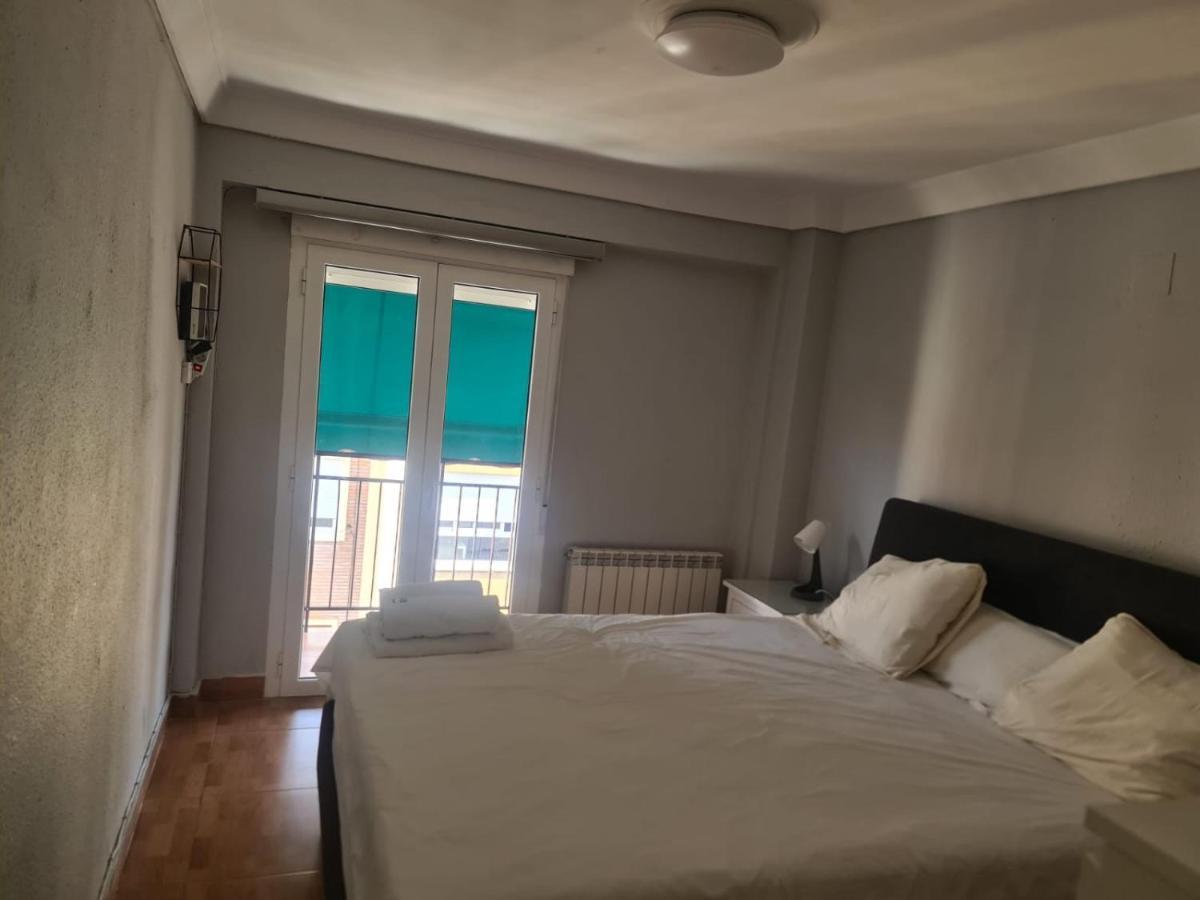 Apartamento Zaragoza Plaza Europa Exterior foto